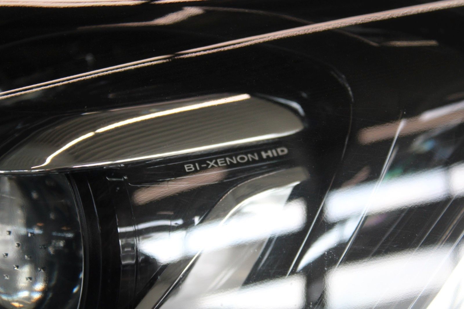 Fahrzeugabbildung Ford Tourneo Custom Titanium X Aut. 8-Si STDZ LEDER
