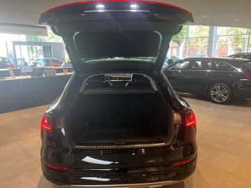 Audi Q8 e-tron - 8