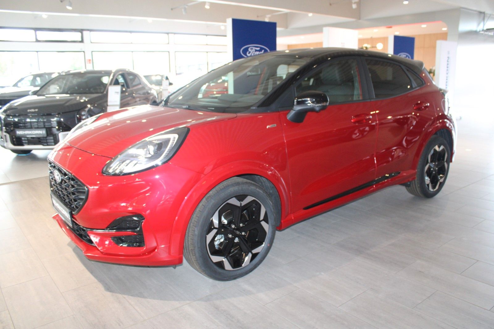 Fahrzeugabbildung Ford Puma 1,0 EcoBoost Hybrid ST-Line X Automatik LED