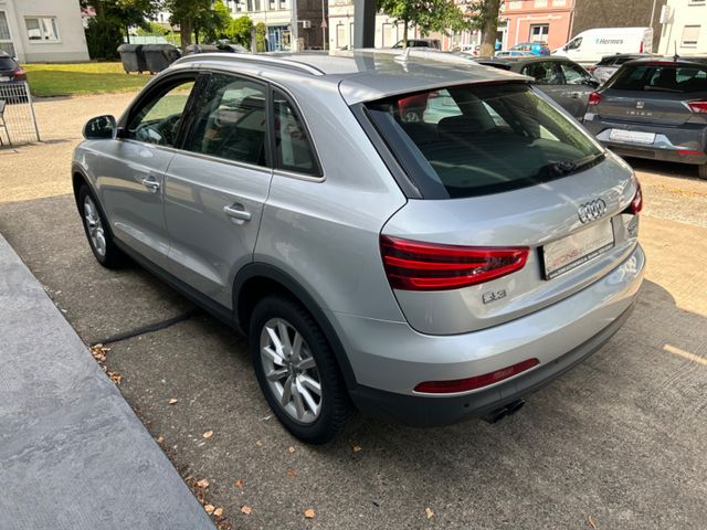 Fahrzeugabbildung Audi Q3 2.0 TFSI quattro s-tronic+Allwetter+Navi+SHZ+