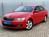 Skoda Octavia Elegance LEDER,NAVI,SPUR,ACC,8xALU,4xSHZ - Skoda Octavia: Rot