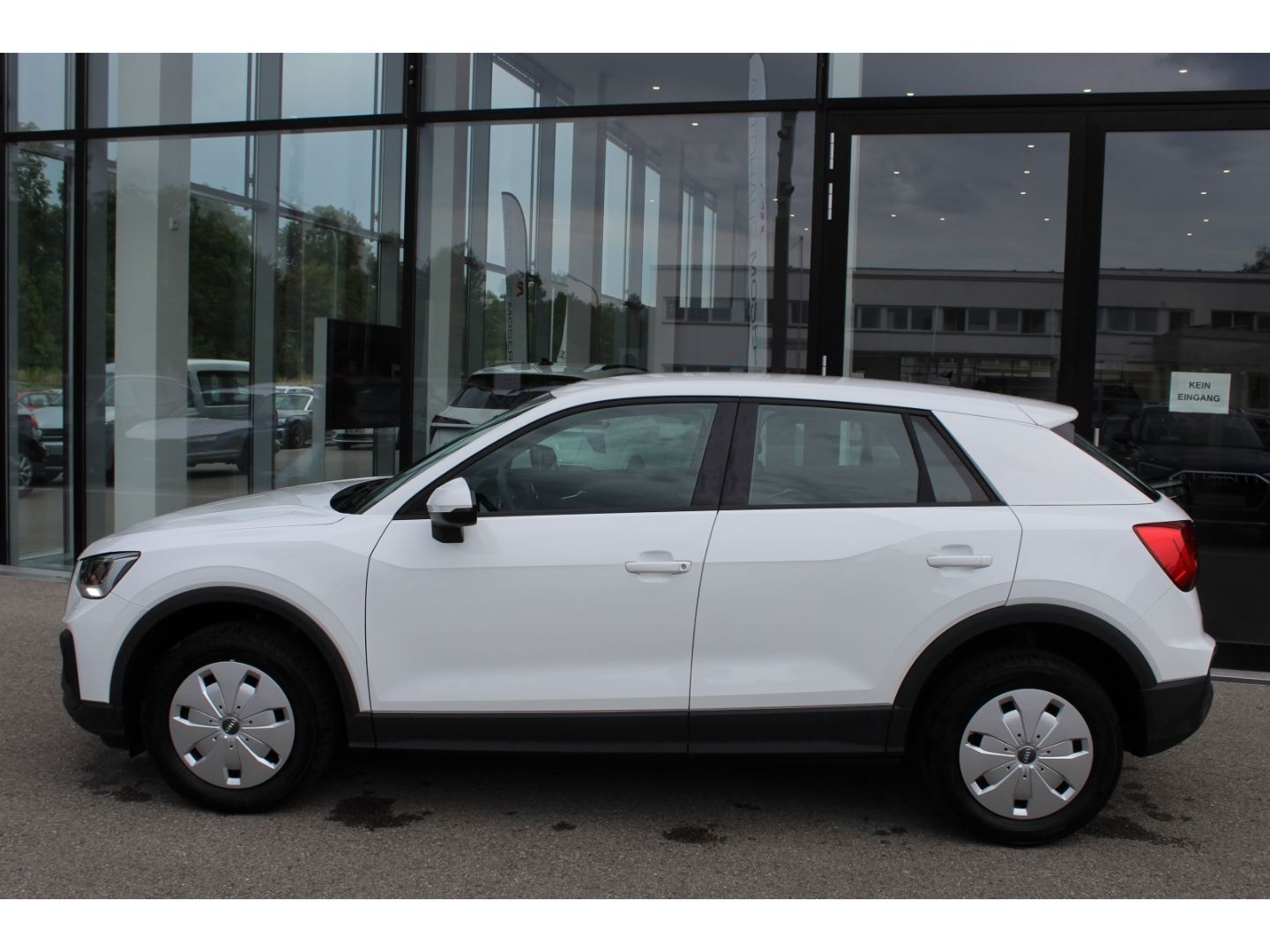 Q2 35 TFSI S-tronic - APP*Keyless*elHeckkl.*AHK!
