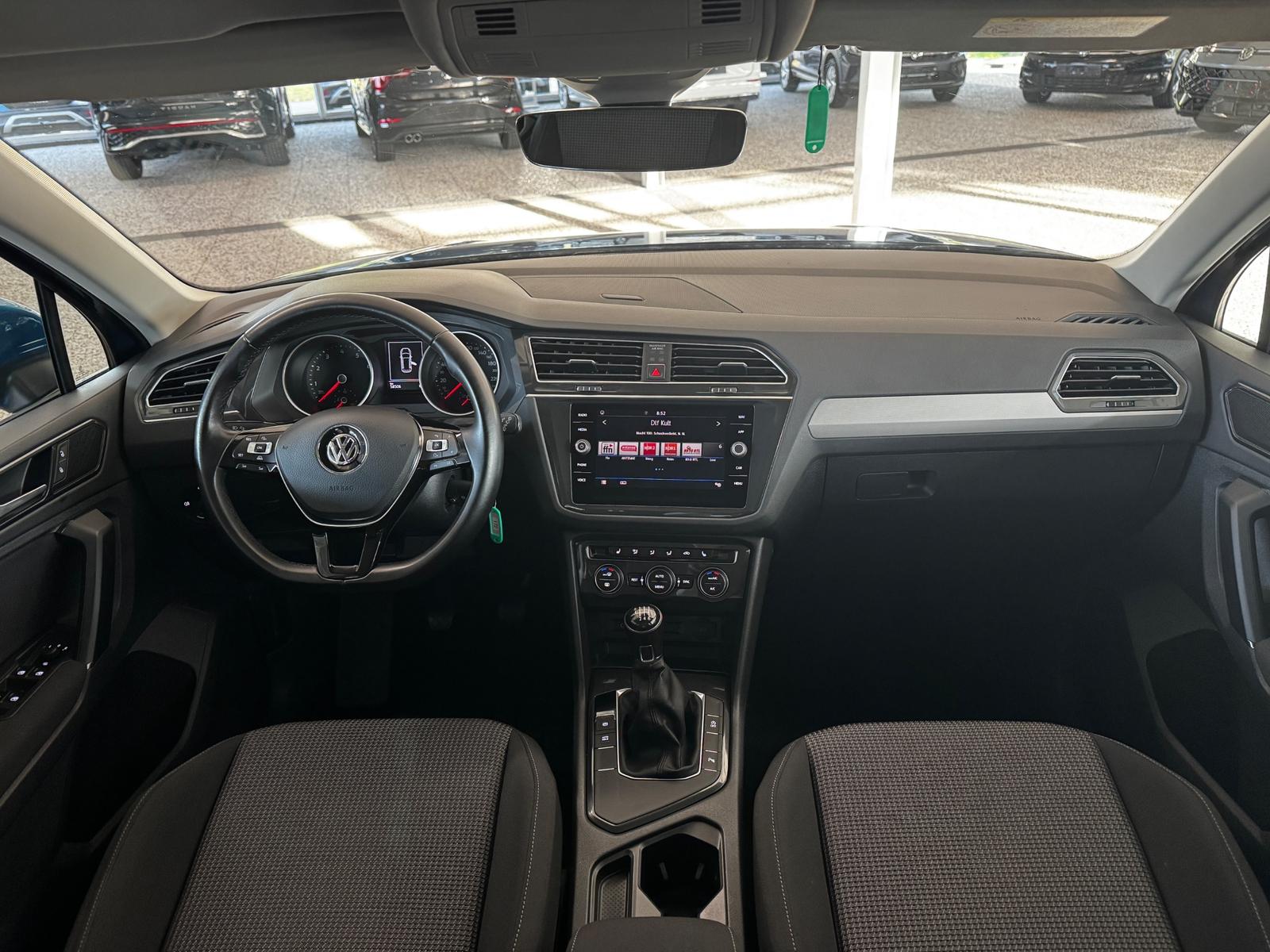 Volkswagen Tiguan 1.4 TSI Navi LED 3-Zonen-Klima RFK