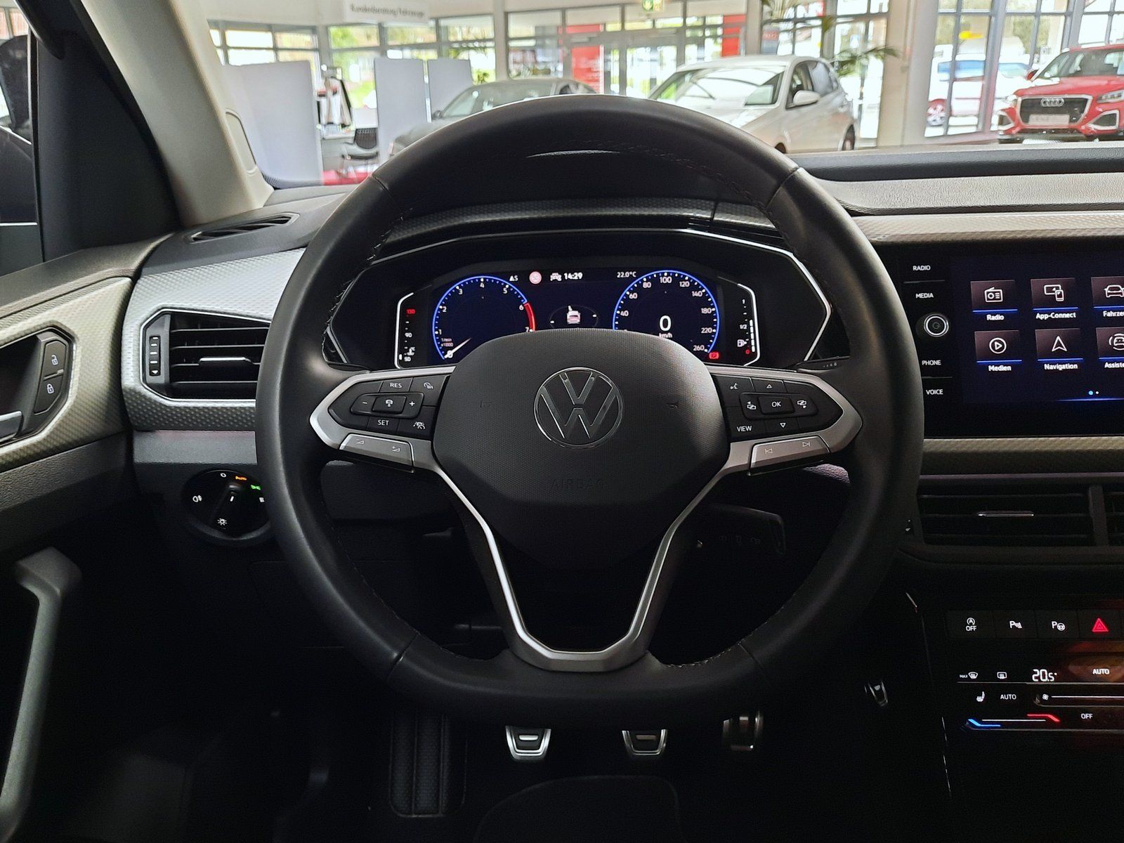 Fahrzeugabbildung Volkswagen T-Cross Move TSI *Navi*Sitzhzg*Einparkh*App-Con*