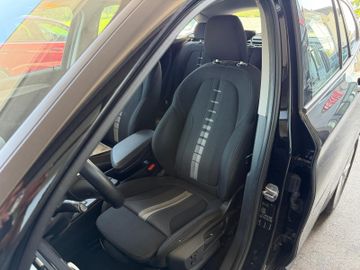 BMW X1 - 11