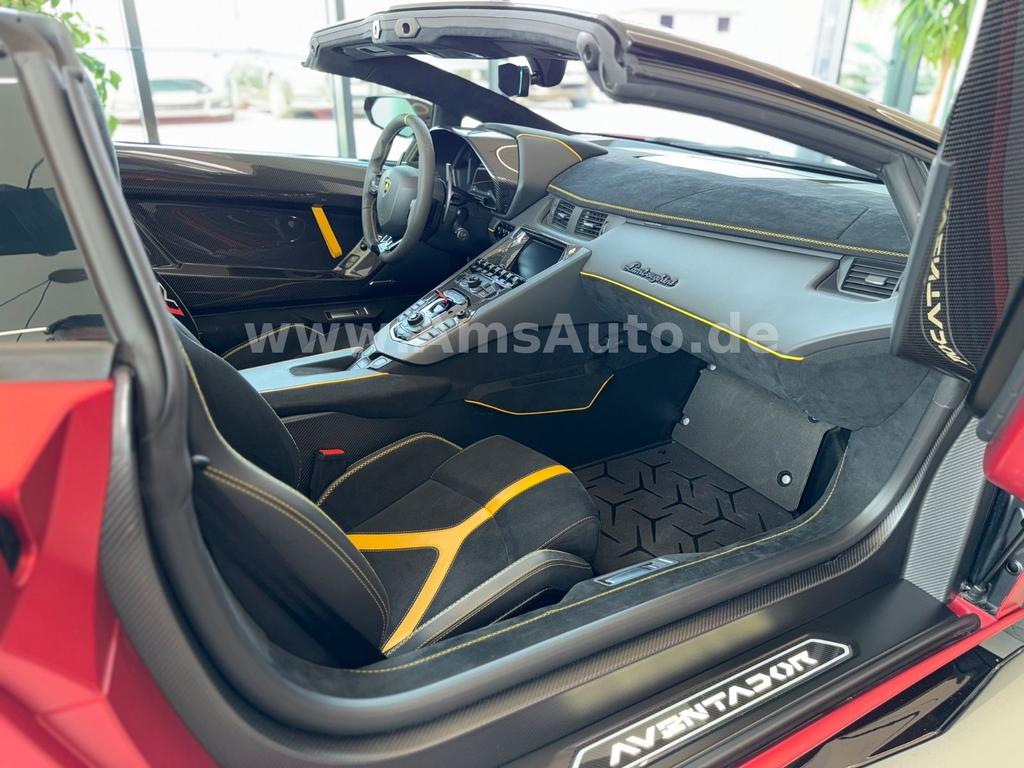 Lamborghini Aventador