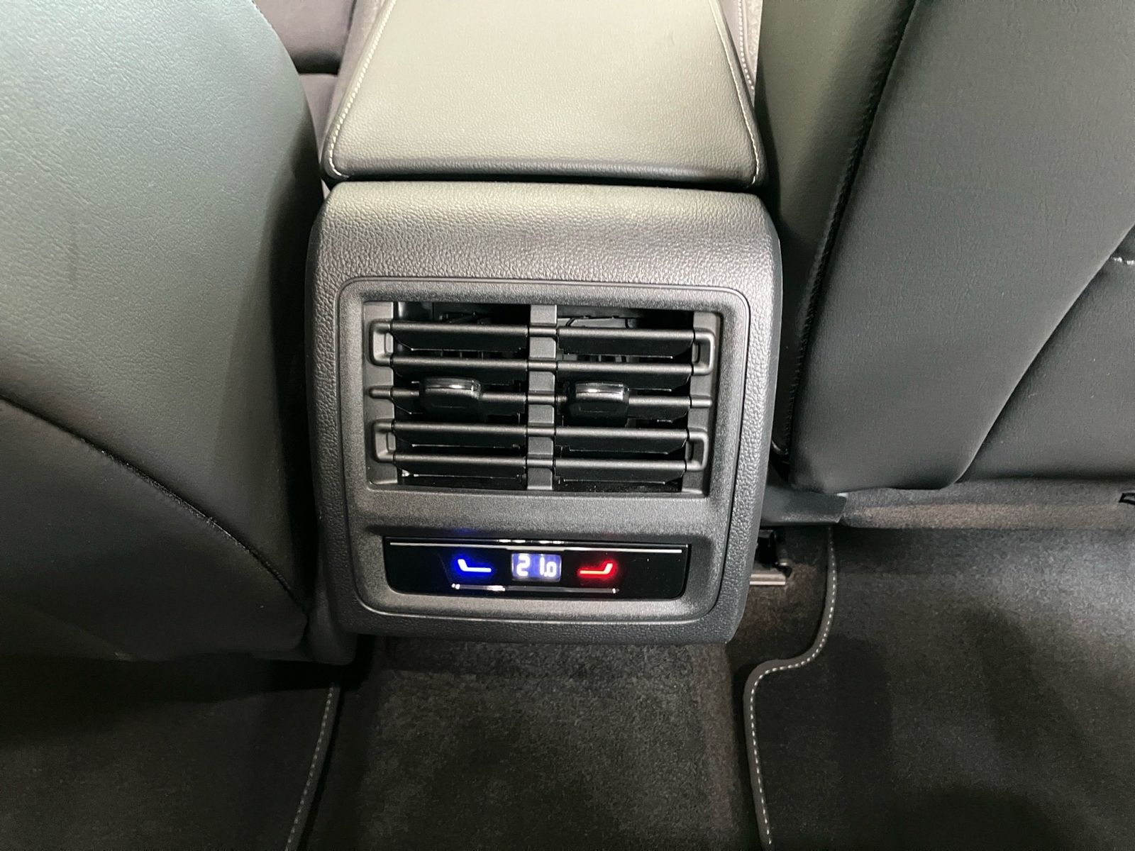 Volkswagen Golf - Bild 16