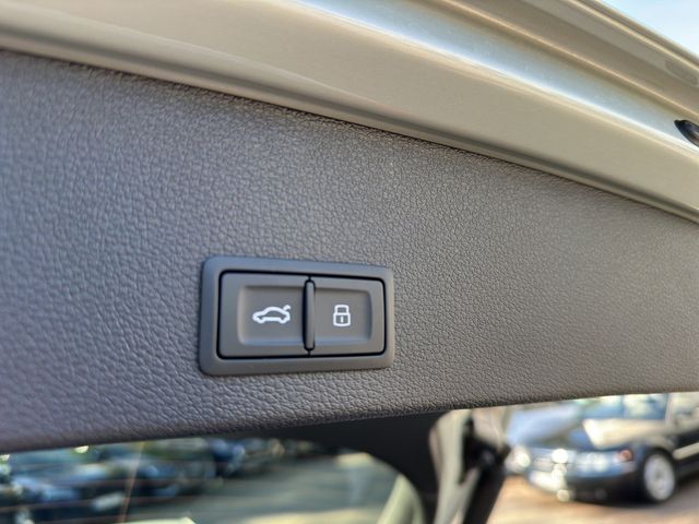 Q2 S line 35 TFSI 110150 kWPS S tronic