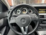 Mercedes-Benz C 220 CDI 4MATIC ELEGANCE Aut. ELEGANCE - Mercedes-Benz C 220: Cdi Elegance
