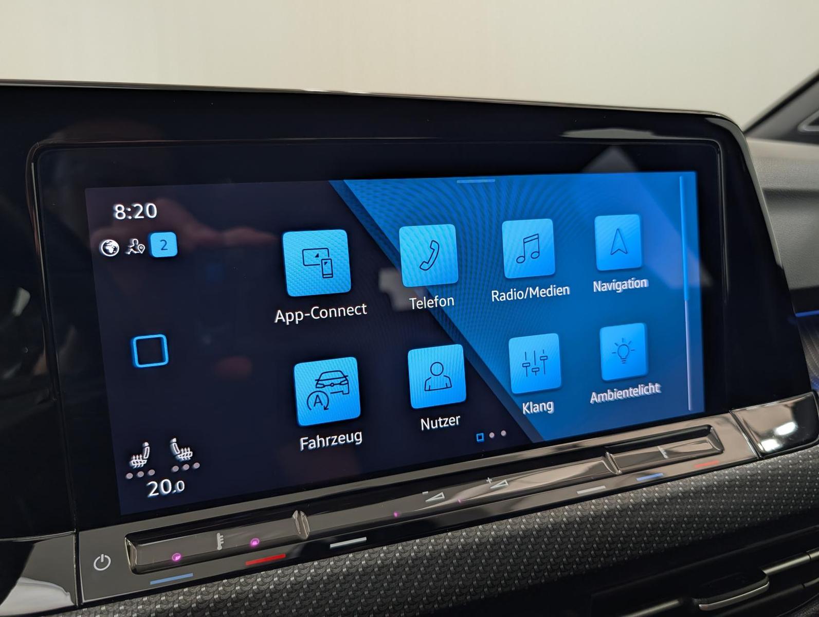 Volkswagen Golf 2.0 TSI DSG R-Line Matrix Navi Sound ACC vi, миниатюра 24