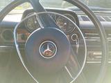 Mercedes-Benz Mercedes C250 Coupe - Mercedes-Benz Coupé aus dem Jahr 1975