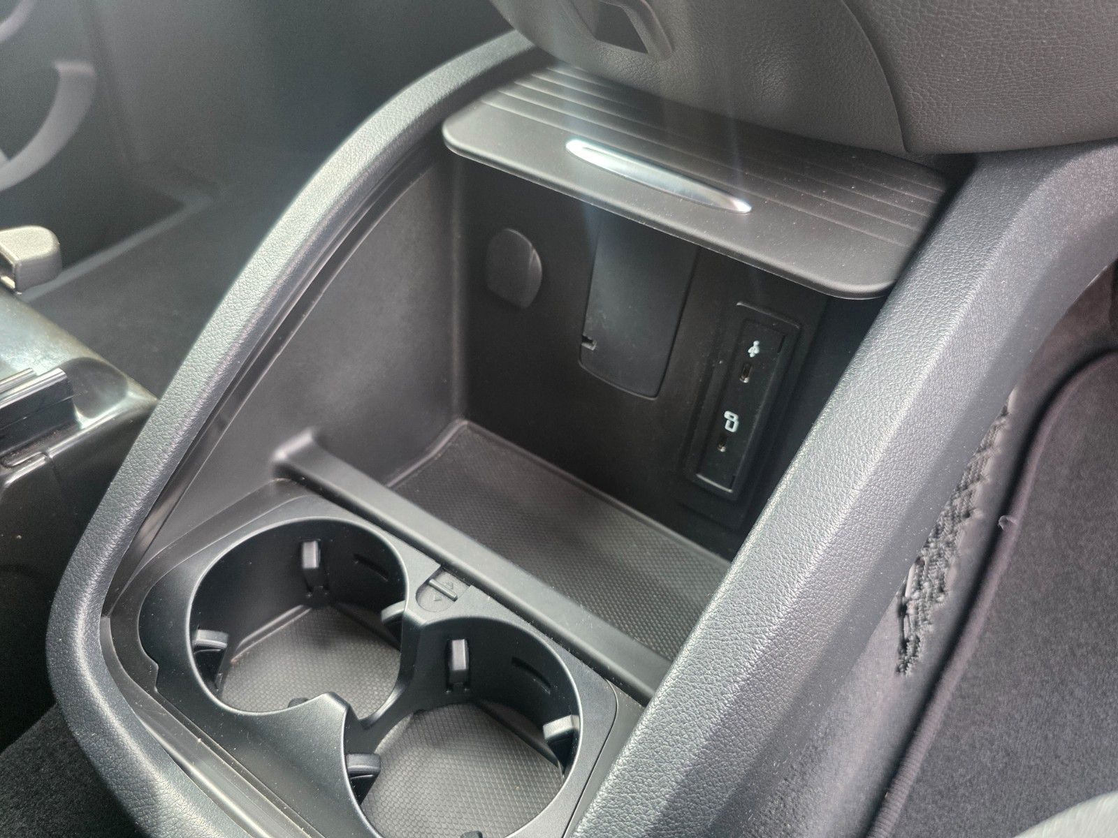 Mercedes-Benz V220 d EDITION lang 8-Sitzer foto 15