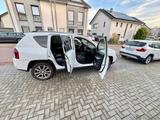 Jeep JEEP Compass - gebrauchte Jeep Compass aus dem Jahr 2014
