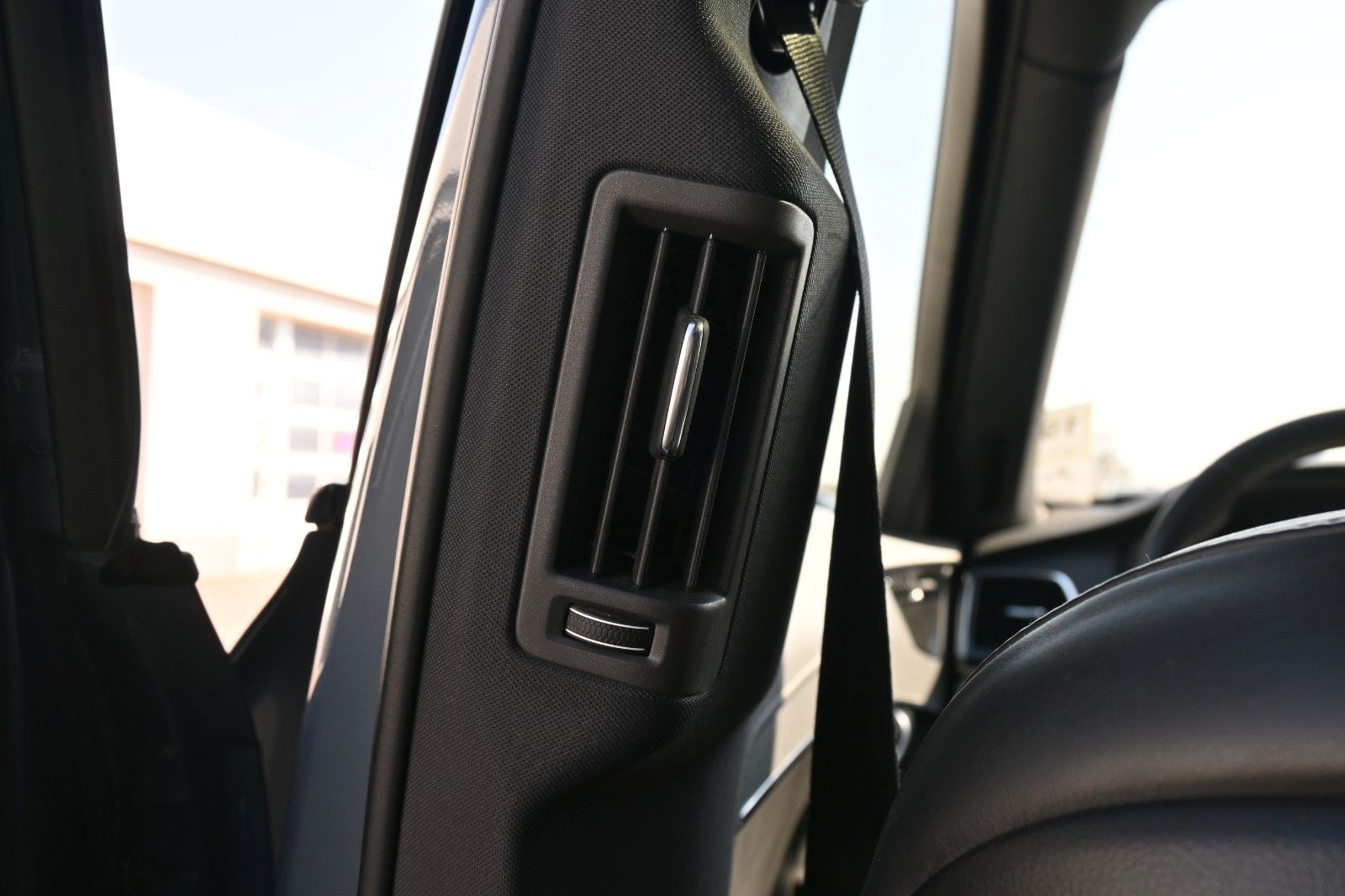 Fahrzeugabbildung Volvo XC90 R Design RC T8 Plug-In Hyb.AWD*LUFT*AHK*LED