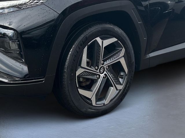 Fahrzeugabbildung Hyundai Tucson Trend Plug-In Hybrid 4WD Navi+el. Heckkla