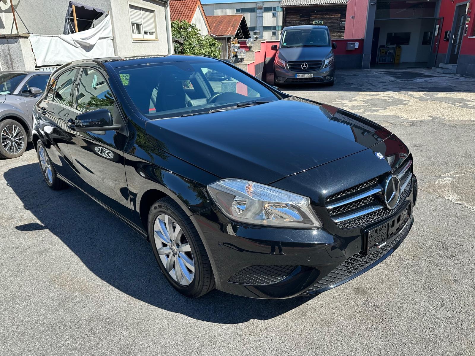 Mercedes-Benz A 180 BlueEfficiency/ Klima/ SHZ/ PDC