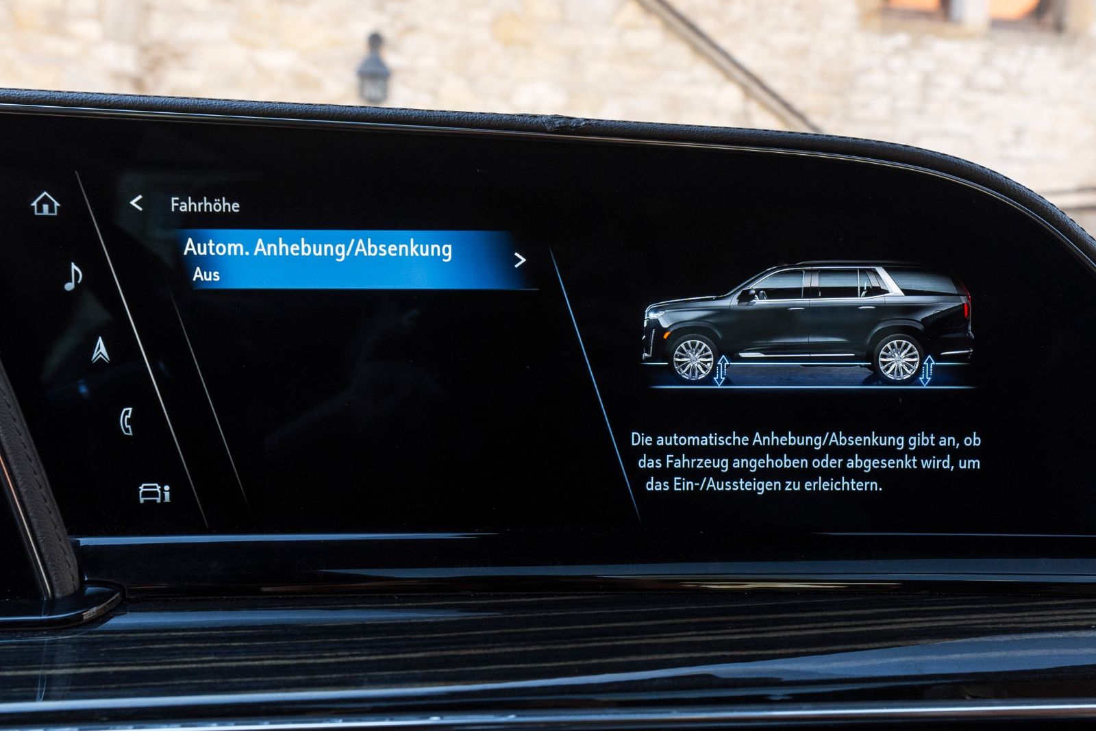 Fahrzeugabbildung Cadillac Escalade 600 PLATINUM AKG HUD ACC 360° EU Modell