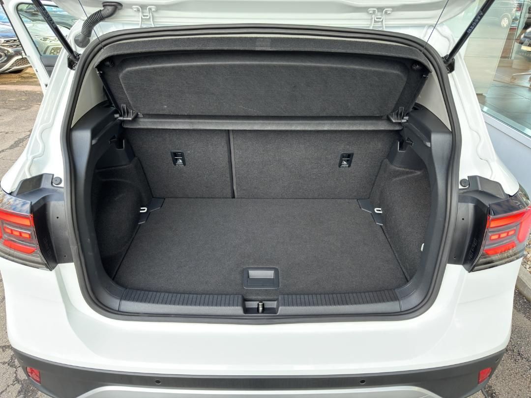 Fahrzeugabbildung Volkswagen T-Cross Life Goal, 1.0 l TSI OPF 70 kW (95 PS) 5