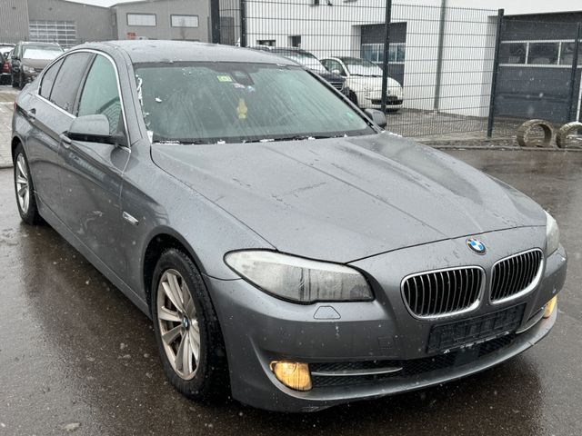 BMW 530 Baureihe 5 Lim. 530d xDrive/ACC/HEAD-UP/ALU/