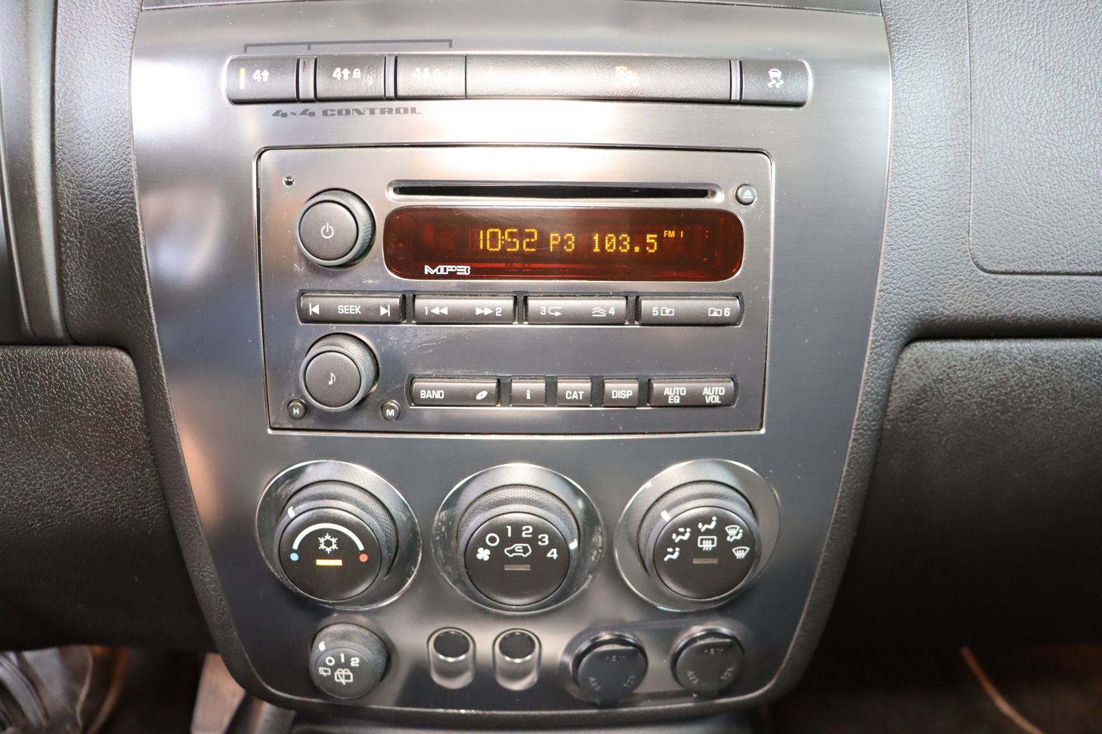 Fahrzeugabbildung Hummer H3 3.7 Auto. * Sitzhzg. * HU/AU bis 04.2027