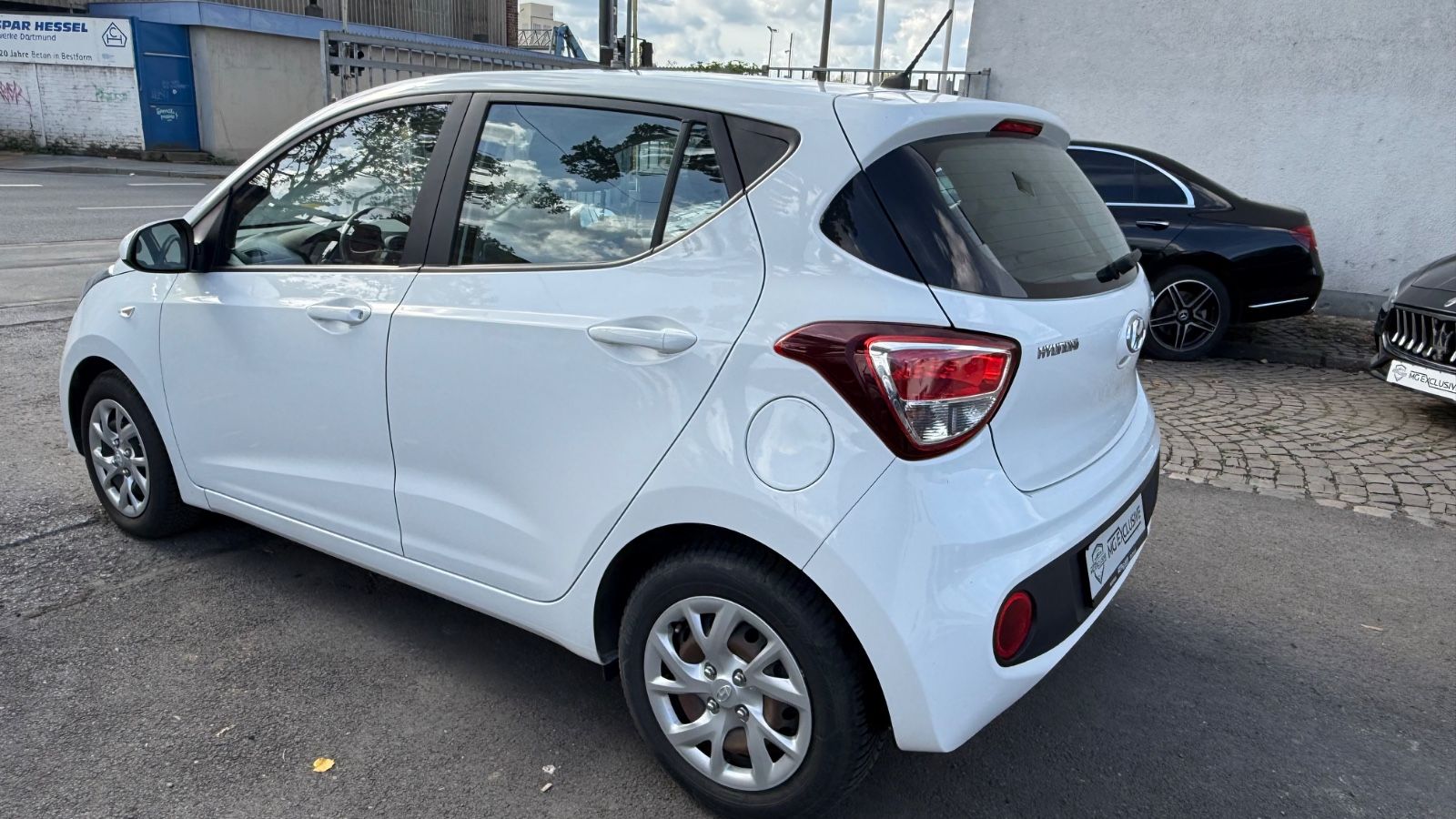 Fahrzeugabbildung Hyundai i10 Trend