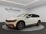 Volkswagen Passat Alltrack 2.0 TSI DSG Matrix Pano ACC - weiße Volkswagen Passat Alltrack