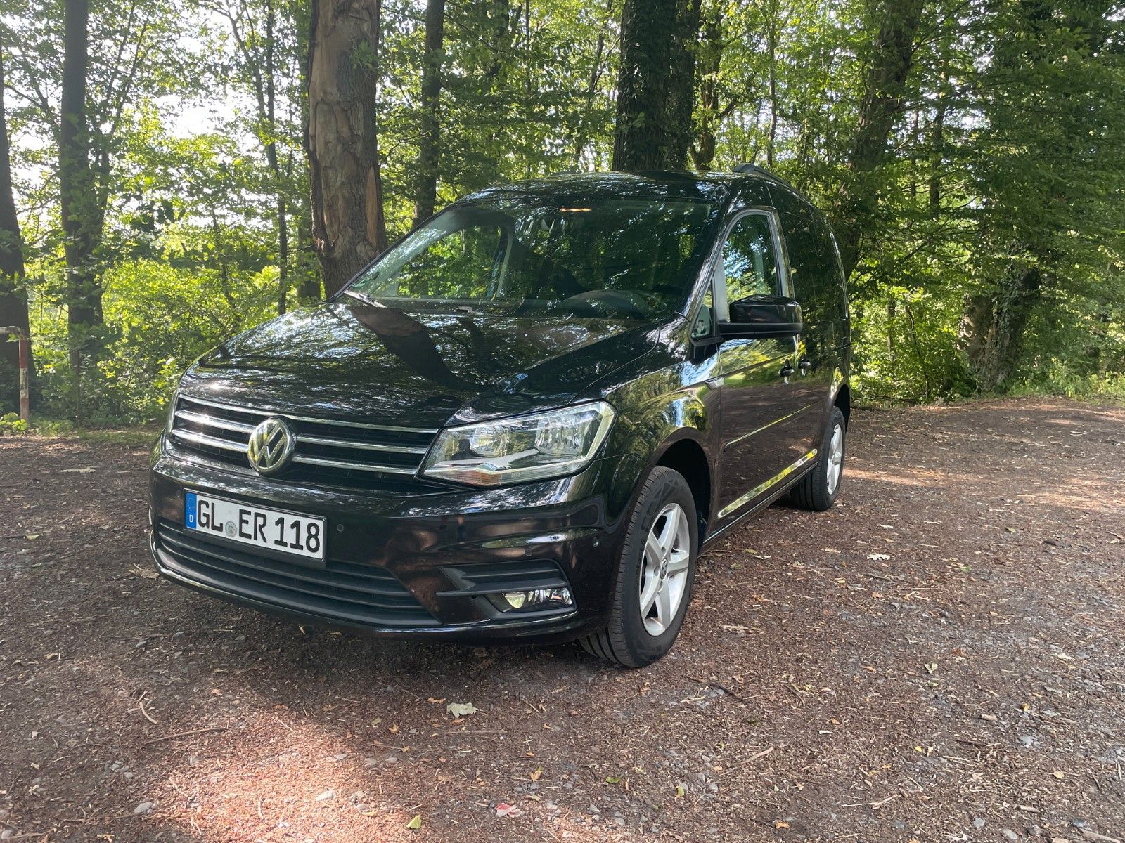 VW Caddy 2,0TDI 75kW Comfortline, AHK, Standheizung