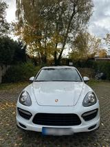 Porsche Cayenne GTS Deutsches Fahrzeug! - Porsche Cayenne Gebrauchtwagen in Stuttgart