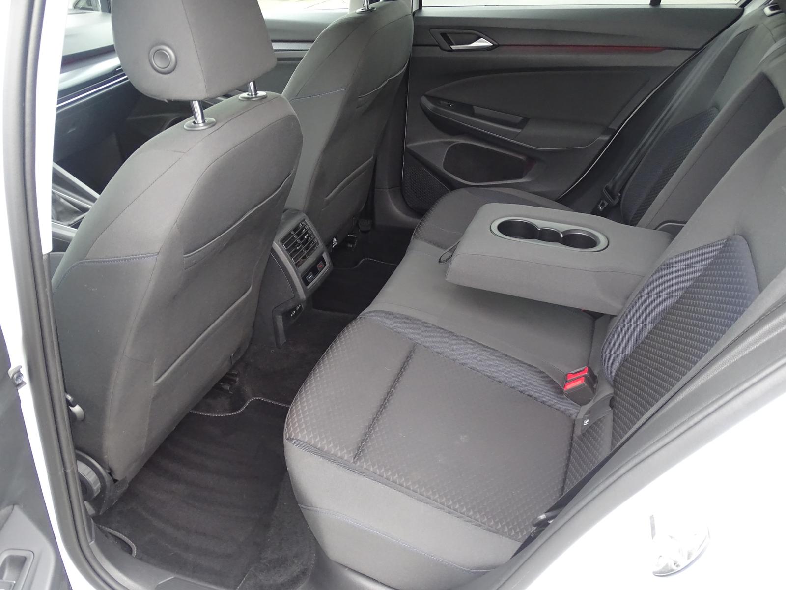 Volkswagen Golf 1.0 UNITED*NAVI*LED*DAB*SHZG*CARPLAY*PDC*, миниатюра 20