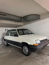 Renault R5 Automatik / Oldtimer / Frischer TÜV /Ro... - Renault R 5 mit Benzin-Antrieb: Kleinwagen