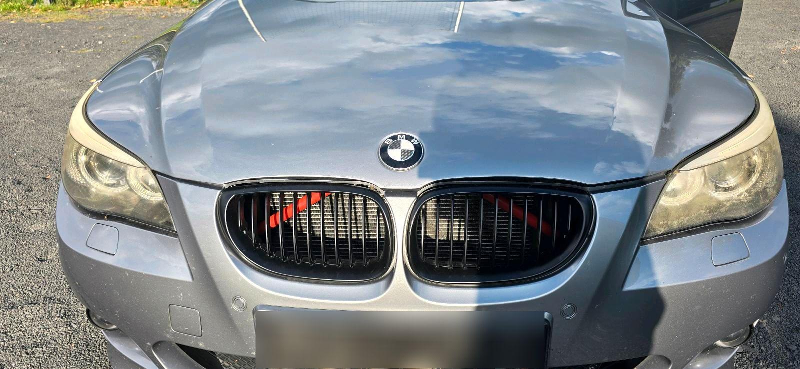 BMW 525 2005 — interior