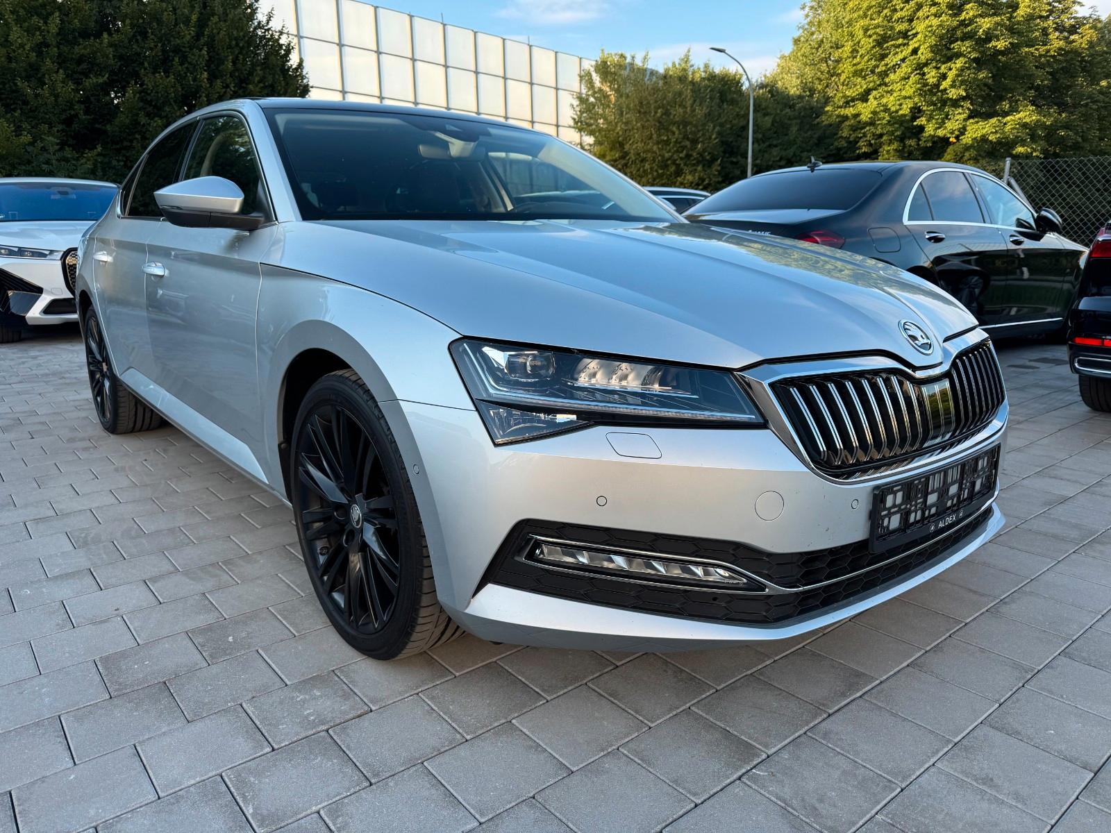 Skoda Superb Lim. Style 4x4 Pano Canton 360° Memory