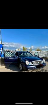 Mercedes-Benz Mercedes Benz E-Klasse T-Modell (s210) e230 - Mercedes-Benz E 230 aus 1995