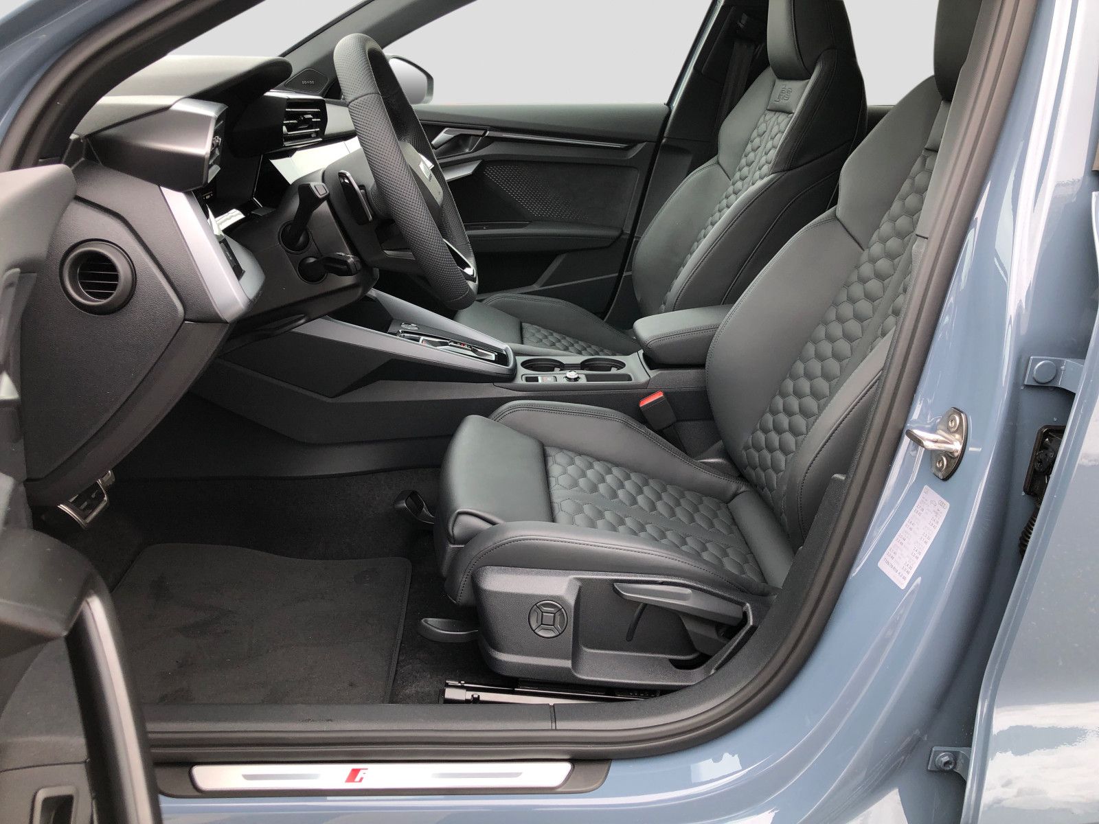 Audi RS3 - Bild 10