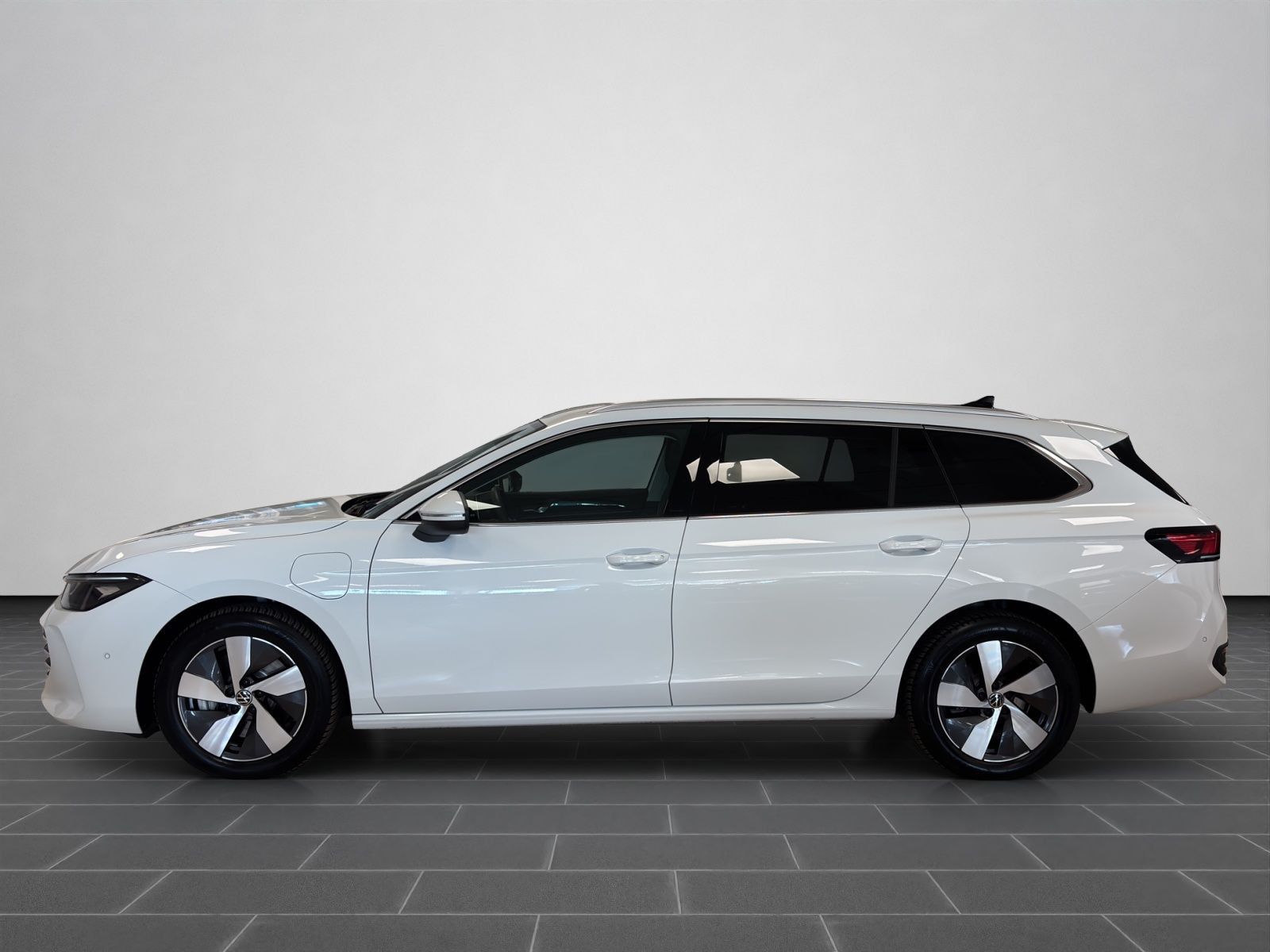 Volkswagen Passat Variant - Bild 8