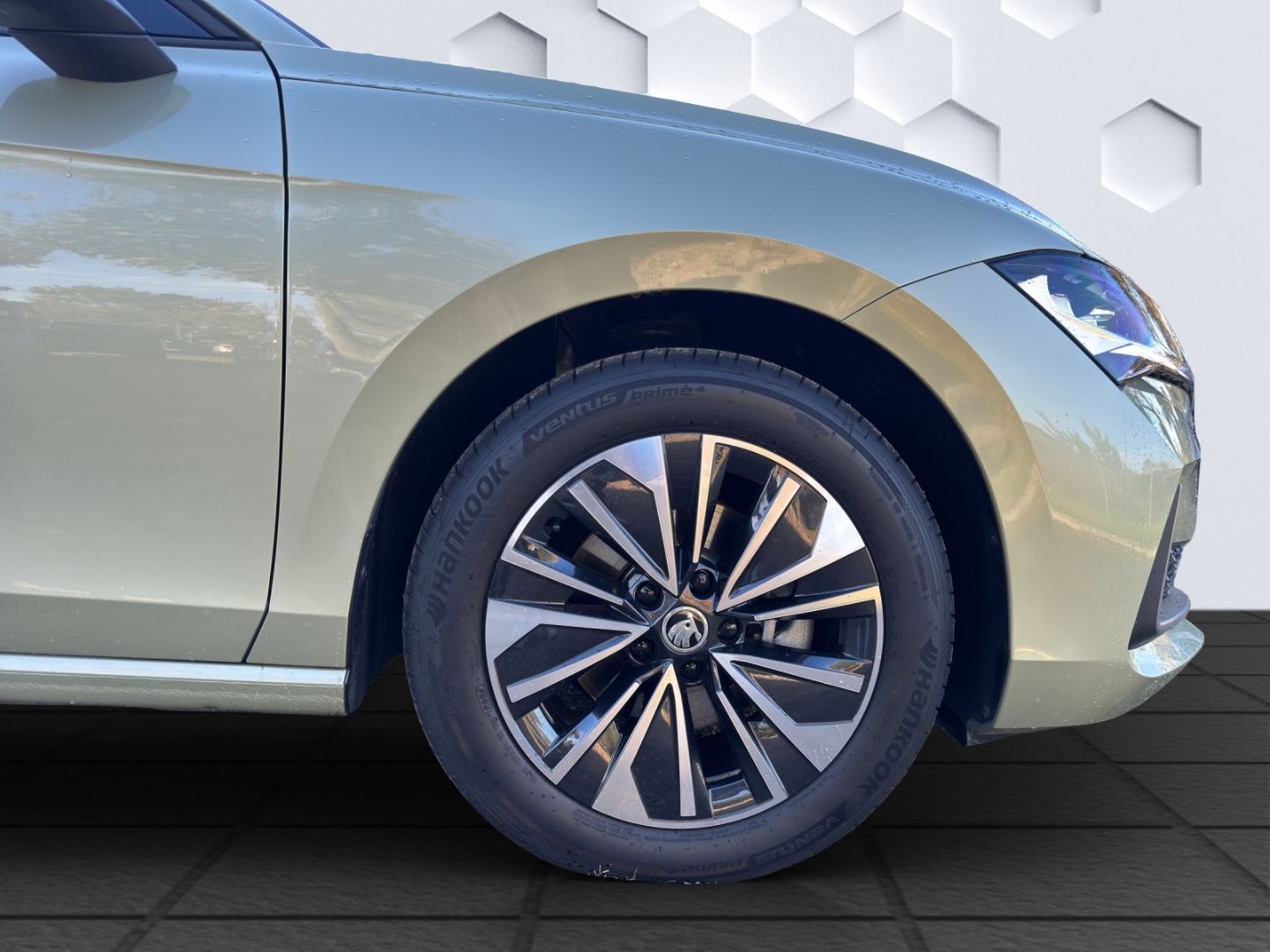 Superb Combi Selection 2.0 TDI 110kW 7 Gang DSG 