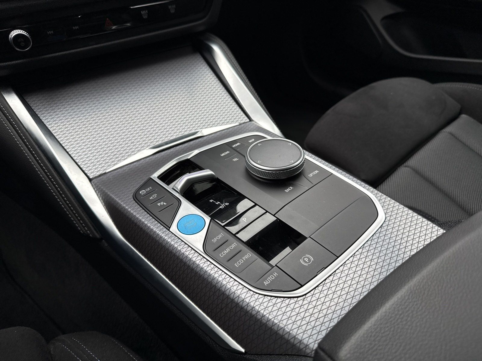 BMW i4 - Bild 13