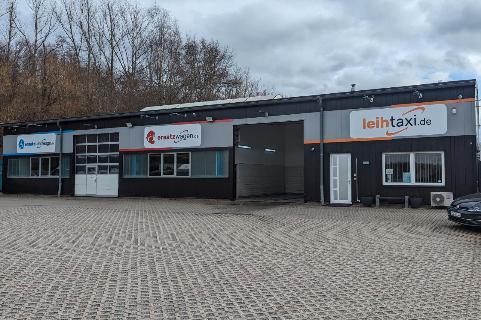 showroom-image-main