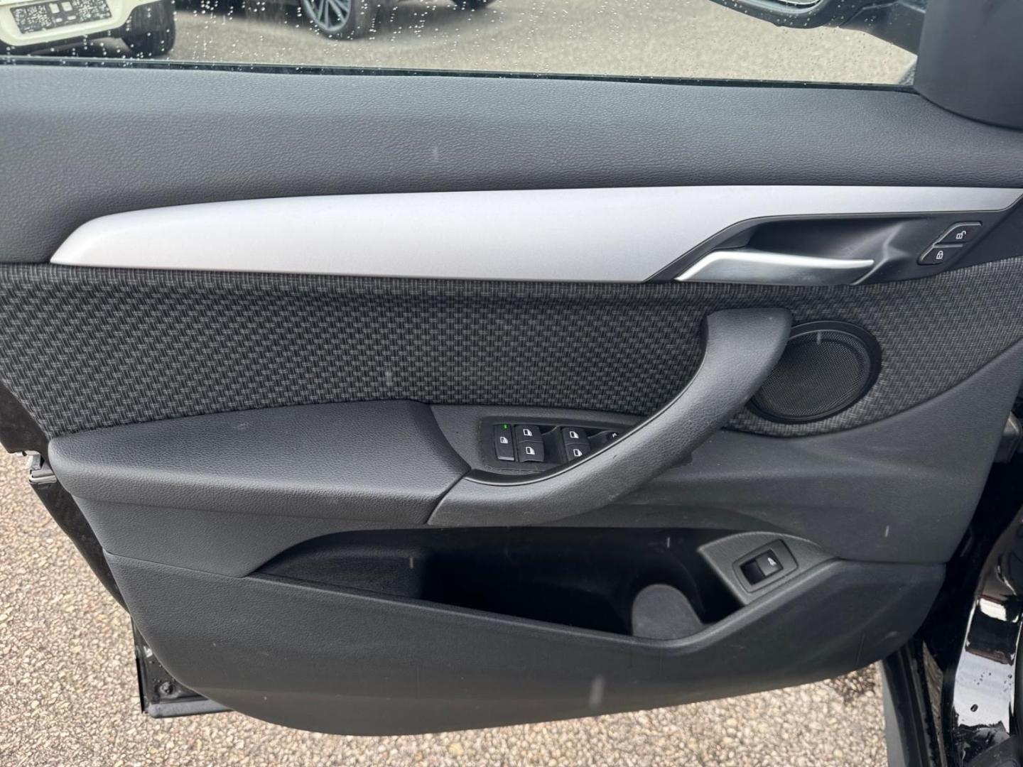 BMW X1 20dxA +NAVI+ACC+LED+APPLE+SHZ+DAB+MFL+BT+AHK+, миниатюра 13