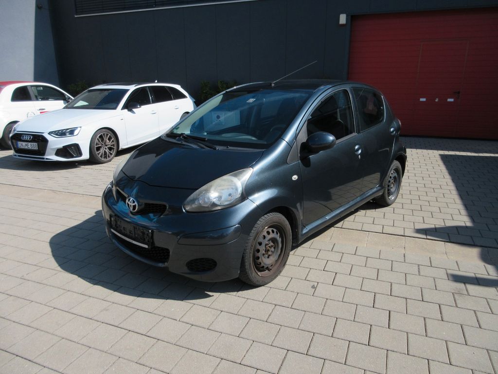 Toyota Aygo (X)