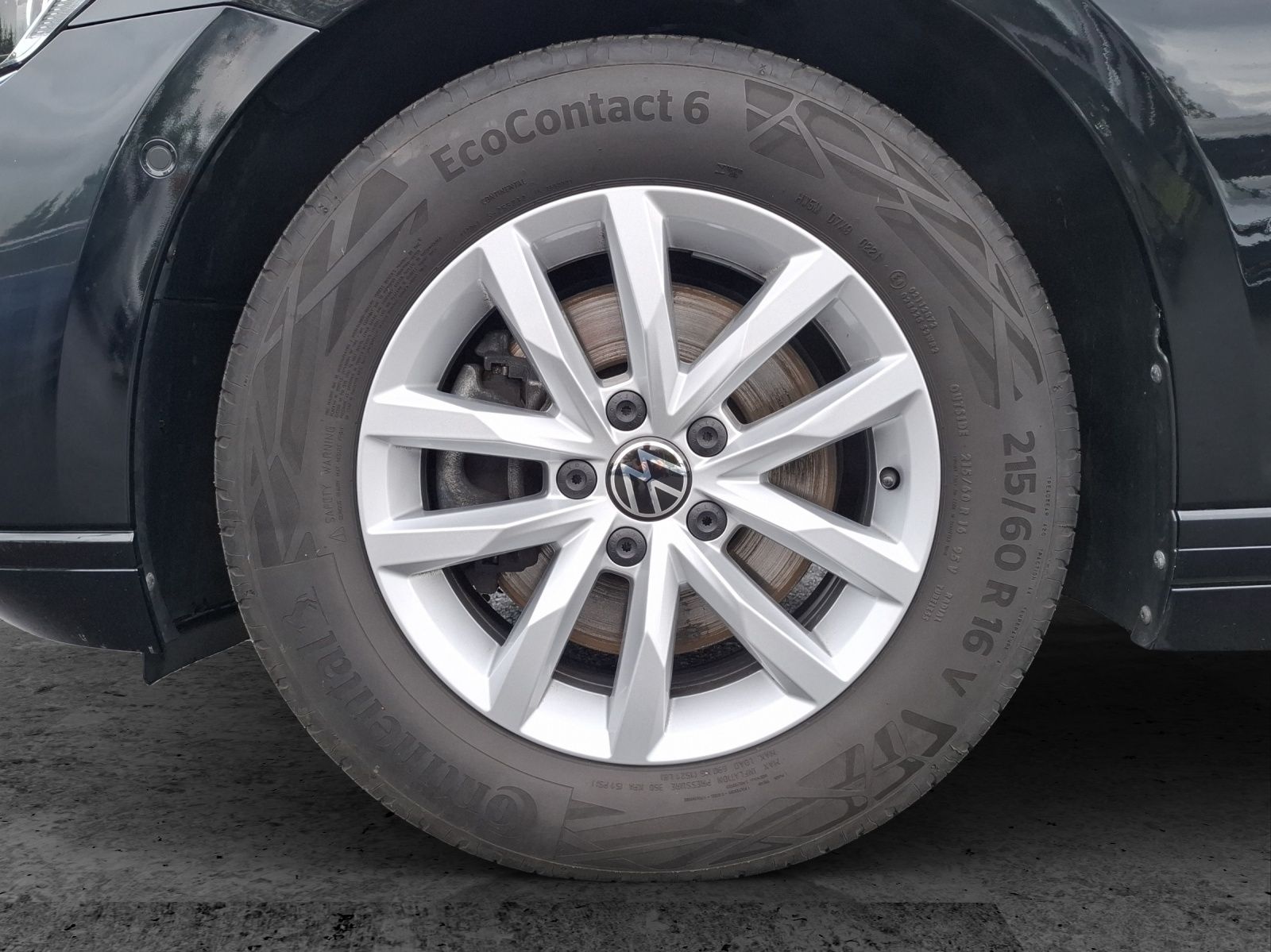 Fahrzeugabbildung Volkswagen Passat Variant TDI Business DSG Matrix Navi AID