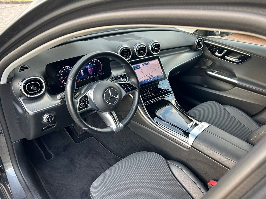 Fahrzeugabbildung Mercedes-Benz C 220 T d 4M AVANTG., Standh., Memory, LED, RFK