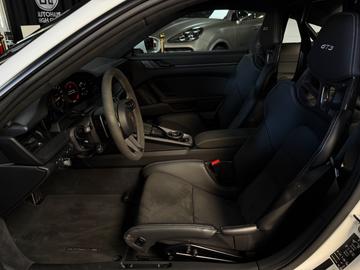 صورة مصغرة 30 لـ 2022 Porsche 911 URMODELL