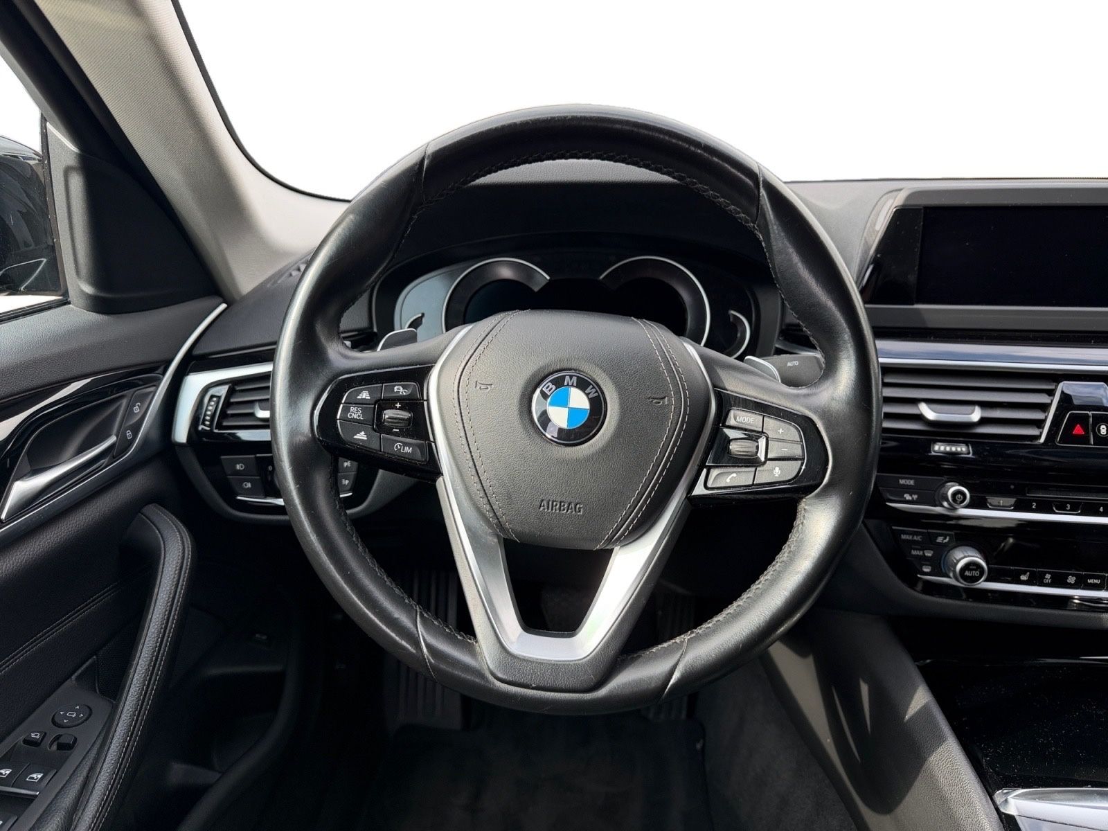 BMW 530 5 Limousine 530 i Sport Line foto 13