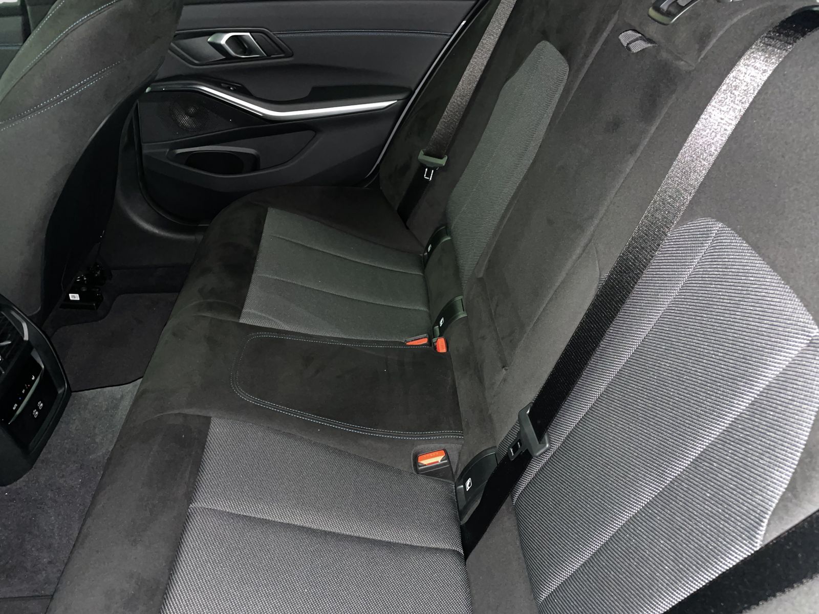 BMW 320 - Bild 13
