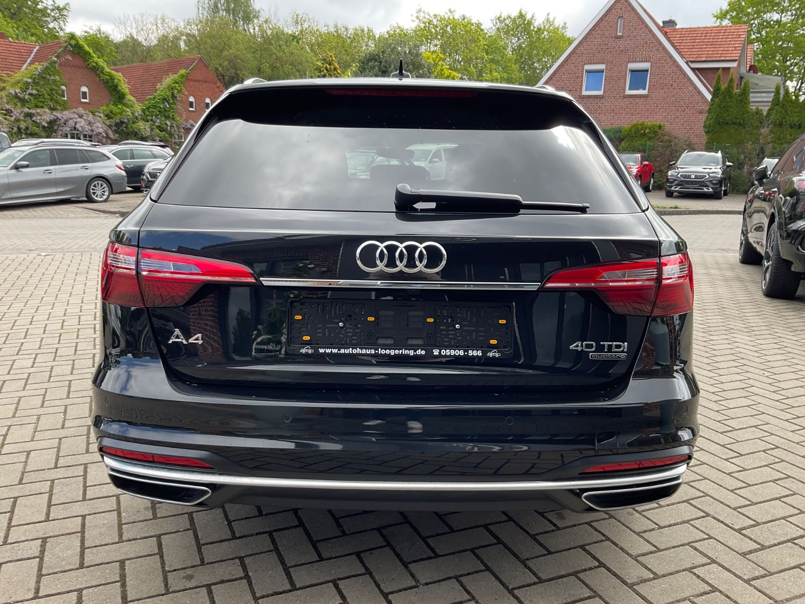 Fahrzeugabbildung Audi A4 Avant 40 TDI S tr. quattro,Kamera,Leder,ACC