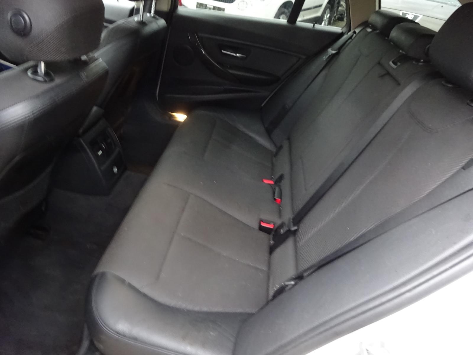 BMW 318 2014 — photo 8
