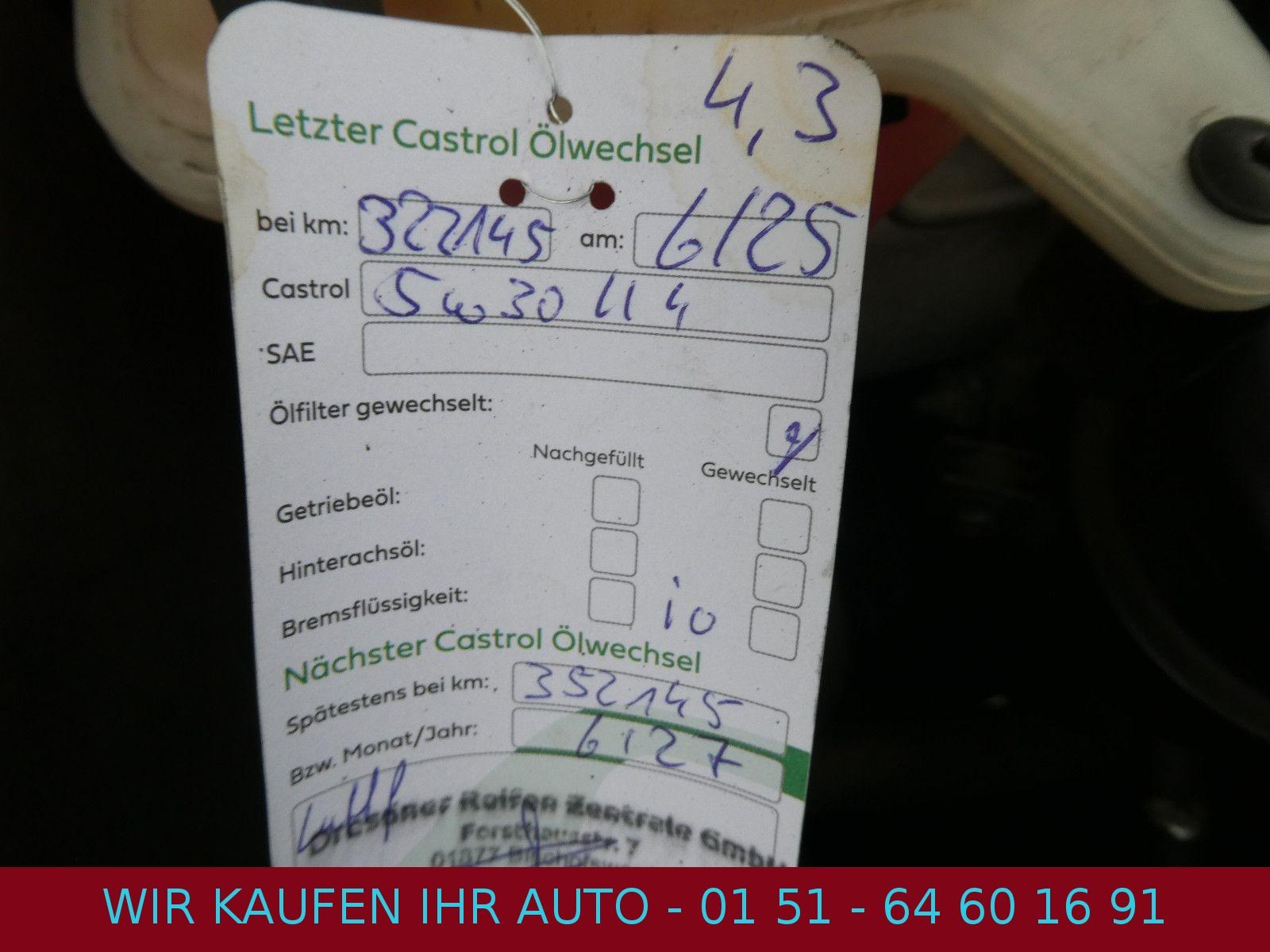 Audi A6 2010 — photo 25