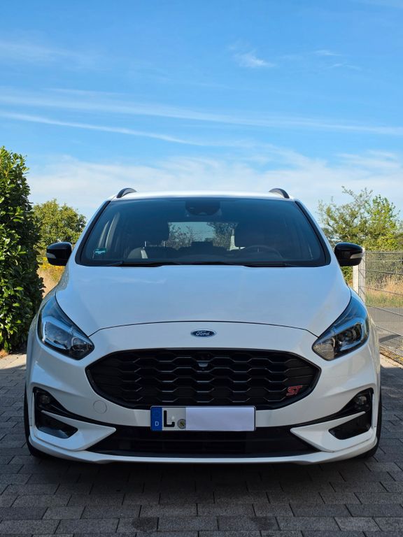 Image of Ford S-Max