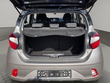 Hyundai i10 1.2 INTRO -NAVI-PDC-KAMERA-SITZHZG.+WR